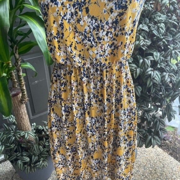 Kaileigh Dress​ - Picture 10 of 12